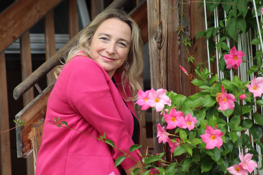 Screenshot Neue Podcastfolge 24 Geschichten mit Silvia Lindner